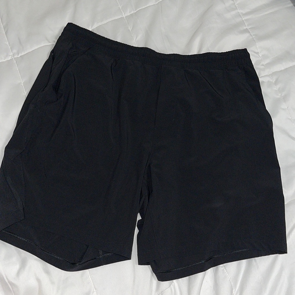 LULULEMON Mens shorts